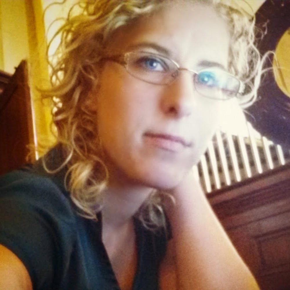 Meet your Posher, Marie